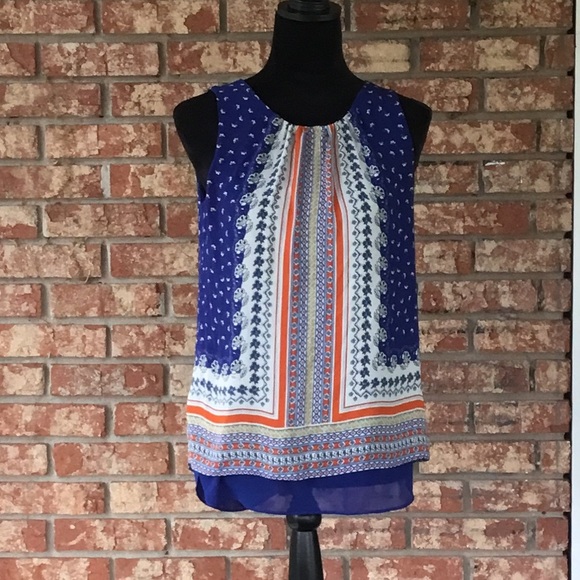 Rose & Olive Tops - Rose & Olive Sleeveless Top